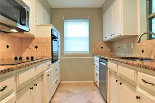 126 Bluebonnet Dr, Highland Village, TX 75077 - Photo 14