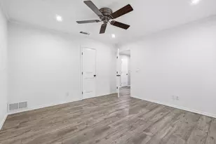 2701 Prairie Creek Ct, Plano, TX 75075 - Photo 28