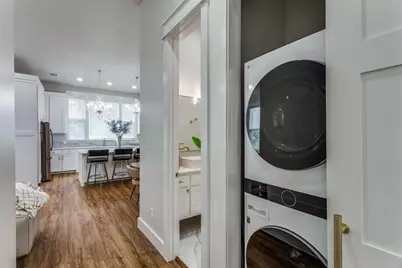 1309 E Peach Street, Fort Worth, TX 76102 - Photo 8