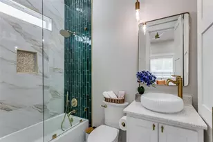 1309 E Peach St, Fort Worth, TX 76102 - Photo 6