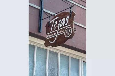 112 W Grand Street, Whitewright, TX 75491 - Photo 2