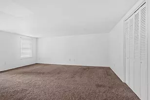 101 W Park Row Dr, Arlington, TX 76010 - Photo 22