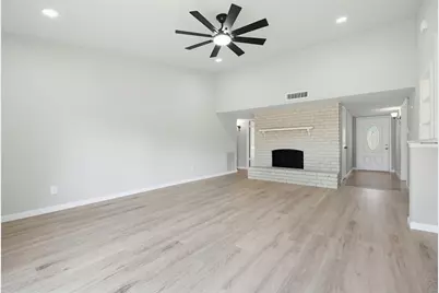 8718 Vernon Drive, Rowlett, TX 75088 - Photo 4