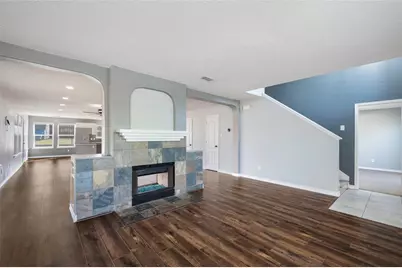 905 Elizabeth Drive, Lewisville, TX 75067 - Photo 10