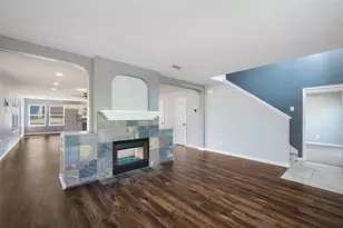 905 Elizabeth Dr, Lewisville, TX 75067 - Photo 10