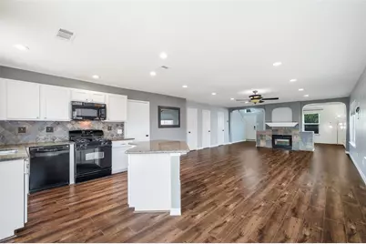 905 Elizabeth Drive, Lewisville, TX 75067 - Photo 16