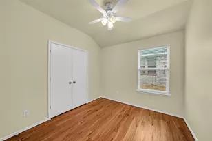 705 Loftin St, Crowley, TX 76036 - Photo 26