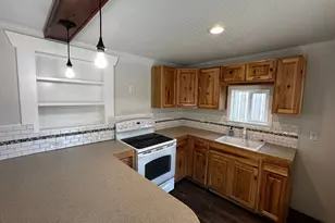 310 Cedar Point Cir, Gordonville, TX 76245 - Photo 2