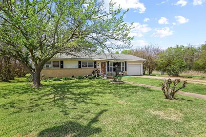 110 Vine Street, Pottsboro, TX 75076 - Photo 2