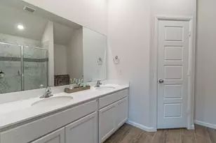 9000 Flying Eagle Ln, Fort Worth, TX 76131 - Photo 14