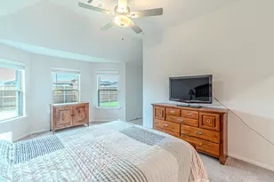 9000 Flying Eagle Ln, Fort Worth, TX 76131 - Photo 8