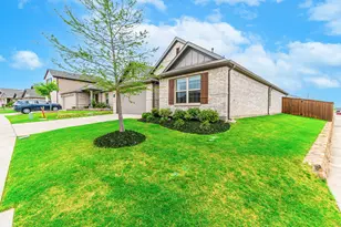 9000 Flying Eagle Ln, Fort Worth, TX 76131 - Photo 26