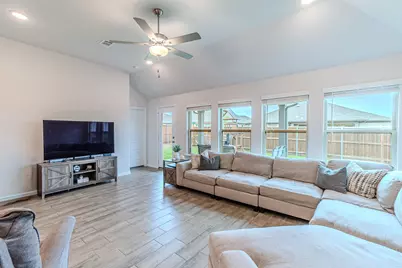 9000 Flying Eagle Lane, Fort Worth, TX 76131 - Photo 14