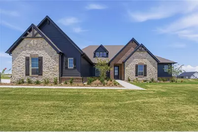 2305 Gypsum Street, Krum, TX 76249 - Photo 2
