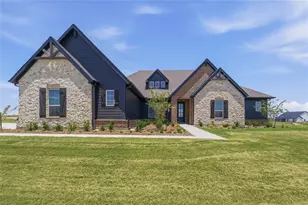 2305 Gypsum St, Krum, TX 76249 - Photo 2