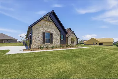 2305 Gypsum Street, Krum, TX 76249 - Photo 4