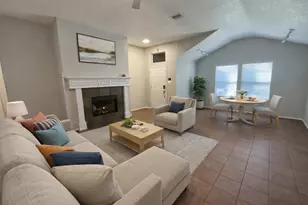 806 Langford Dr, Arlington, TX 76018 - Photo 2