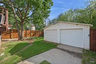 1809 Thomas Pl, Fort Worth, TX 76107 - Photo 36