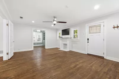 1809 Thomas Place, Fort Worth, TX 76107 - Photo 8