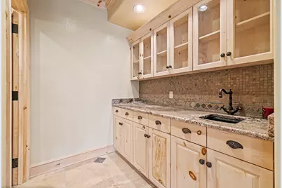 694 Scenic Circle, Pipe Creek, TX 78063 - Photo 20