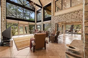 694 Scenic Cir, Pipe Creek, TX 78063 - Photo 10