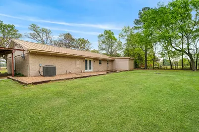 10689 Fm 1502, Blossom, TX 75416 - Photo 16