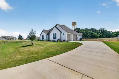 1005 Ronnie Court, Springtown, TX 76082 - Photo 4