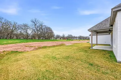 1005 Ronnie Court, Springtown, TX 76082 - Photo 26