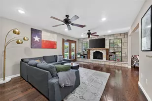 4121 Bilglade Rd, Fort Worth, TX 76109 - Photo 10