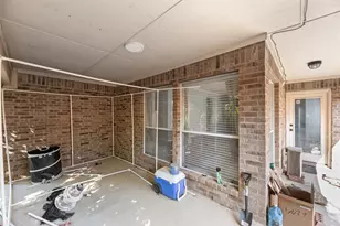 1015 Harwood Ct, Euless, TX 76039 - Photo 30