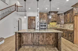 5401 Loftsmoor Ct, Fort Worth, TX 76244 - Photo 6