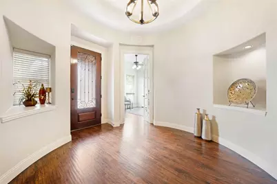 2409 Kemerton Dr, Plano, TX 75025 - Photo 2