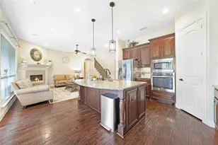 2409 Kemerton, Plano, TX 75025 - Photo 10