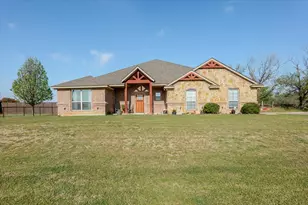 140 Pine Rd, Poolville, TX 76487 - Photo 1