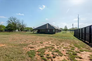 140 Pine Rd, Poolville, TX 76487 - Photo 38