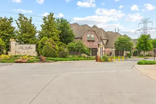 725 Royal Minister Blvd, Lewisville, TX 75056 - Photo 32