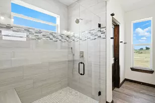 835 Clb Lk Rd, Whitesboro, TX 76273 - Photo 20