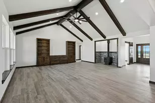 835 Clb Lk Rd, Whitesboro, TX 76273 - Photo 8