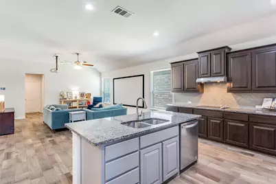 7817 Bella Way, Arlington, TX 76001 - Photo 12