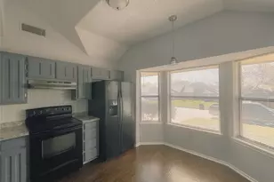 10216 Pack Saddle Ct, Fort Worth, TX 76108 - Photo 6