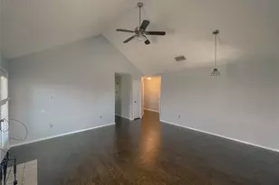 10216 Pack Saddle Ct, Fort Worth, TX 76108 - Photo 4