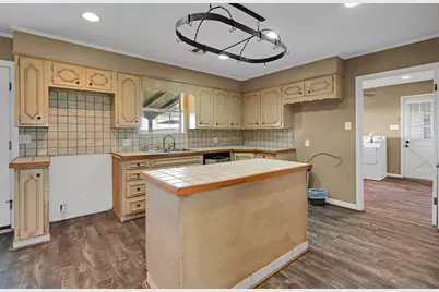 596 Saffle Road, Robinson, TX 76706 - Photo 8