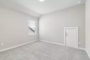 6673 Coyote Vly Trl, Crowley, TX 76036 - Photo 22