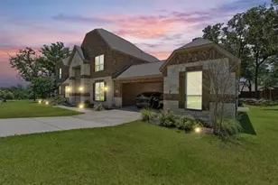 140 Dogwood Dr, Krugerville, TX 76227 - Photo 4
