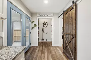 2550 Brandywine Dr, Farmers Branch, TX 75234 - Photo 14