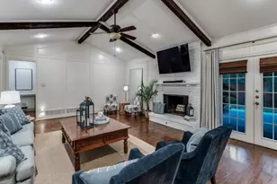 3824 Waldorf Cir, Dallas, TX 75229 - Photo 4