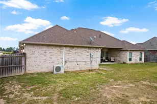 1000 Stone Bridge, Mt Pleasant, TX 75455 - Photo 32