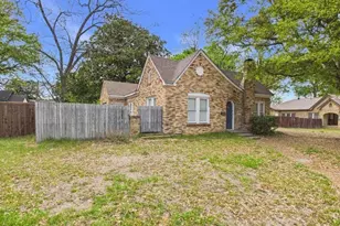 224 S Pinkerton St, Athens, TX 75751 - Photo 18