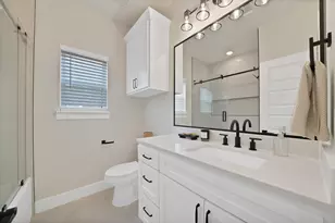 905 N Trinity St, Decatur, TX 76234 - Photo 34