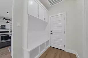 905 N Trinity St, Decatur, TX 76234 - Photo 28